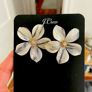Flower earrings